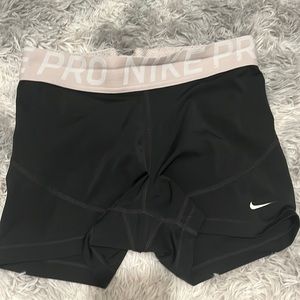 Black Nike pros dri fit, size medium
